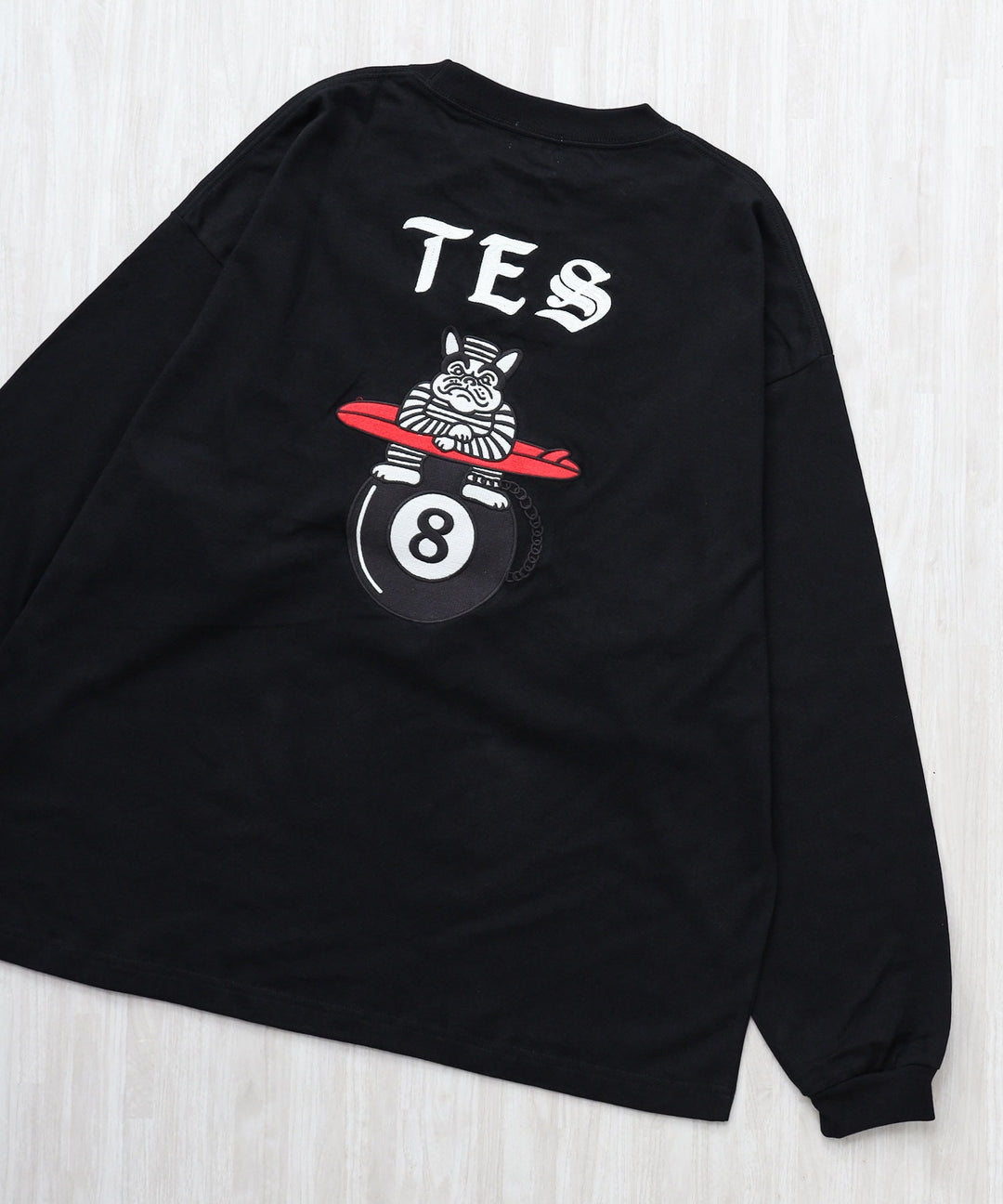 10月下旬お届け予定》TES EIGHT BALL OUTLAWS EMB LONG SLEEVE BIG T