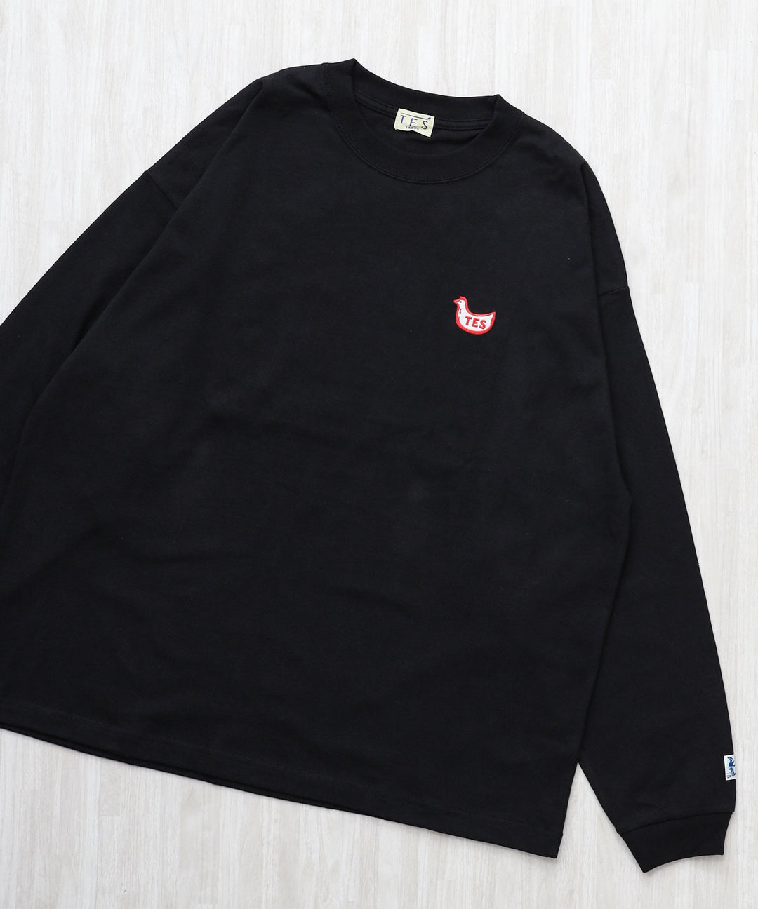 10月下旬お届け予定》TES BREMEN BUHI EMB LONG SLEEVE BIG T-SHIRT