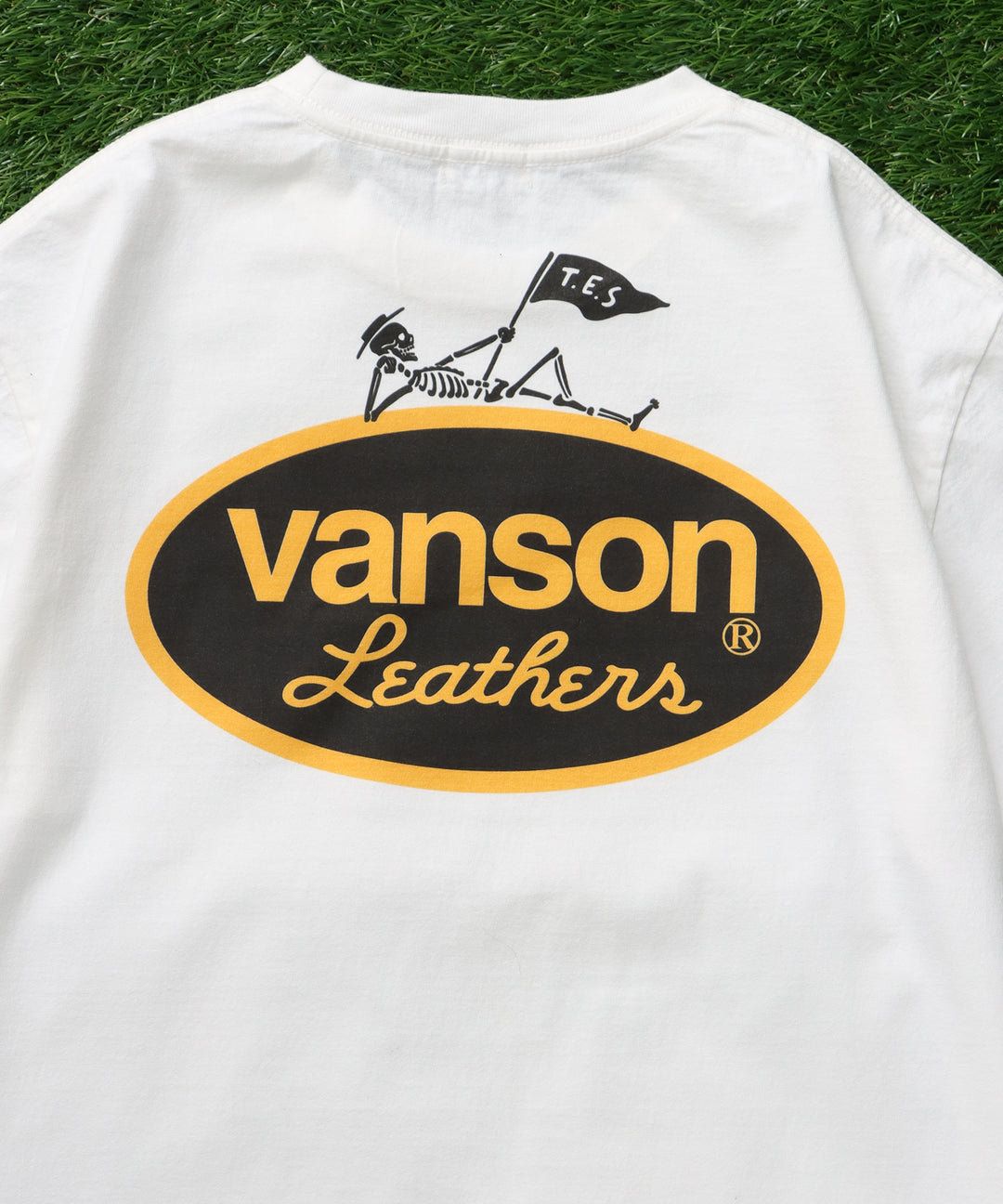 新品】ハンティングワールド ロゴマークエンボスTシャツ レモン