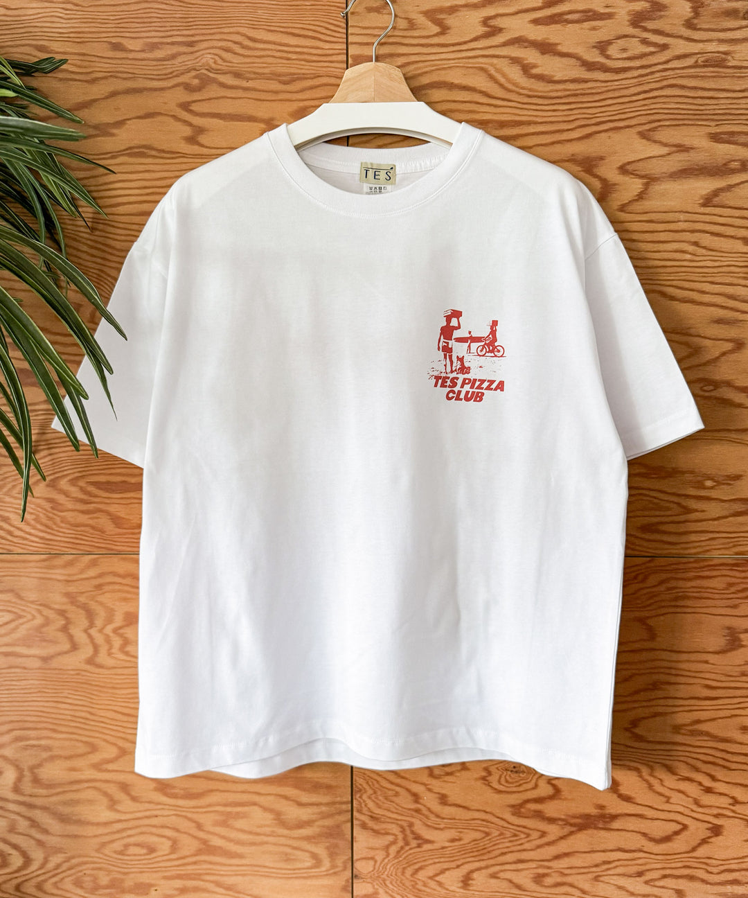 7月下旬お届け予定》【WEB / FLAG SHOP限定】TES PIZZA CLUB T-SHIRT