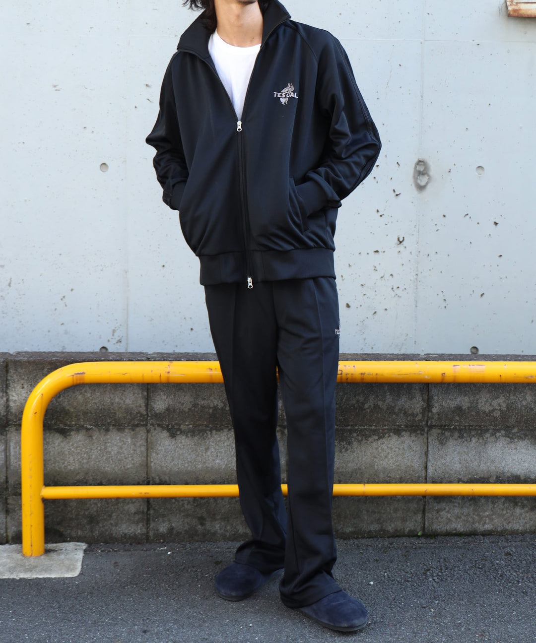 87467485b_b_21_1080x.jpg?v=