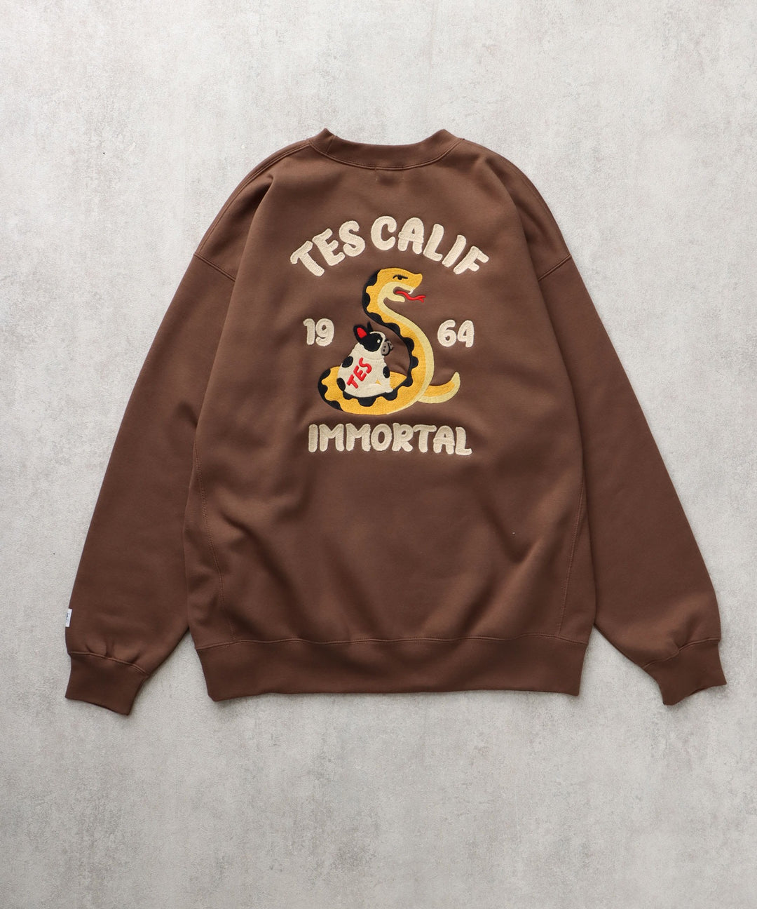TES 2025 SNAKE CHAIN EMB BIG SWEAT / クルーネックスウェット TES 2025 SNAKE CHAIN EMB BIG SWEAT / クルーネックスウェット