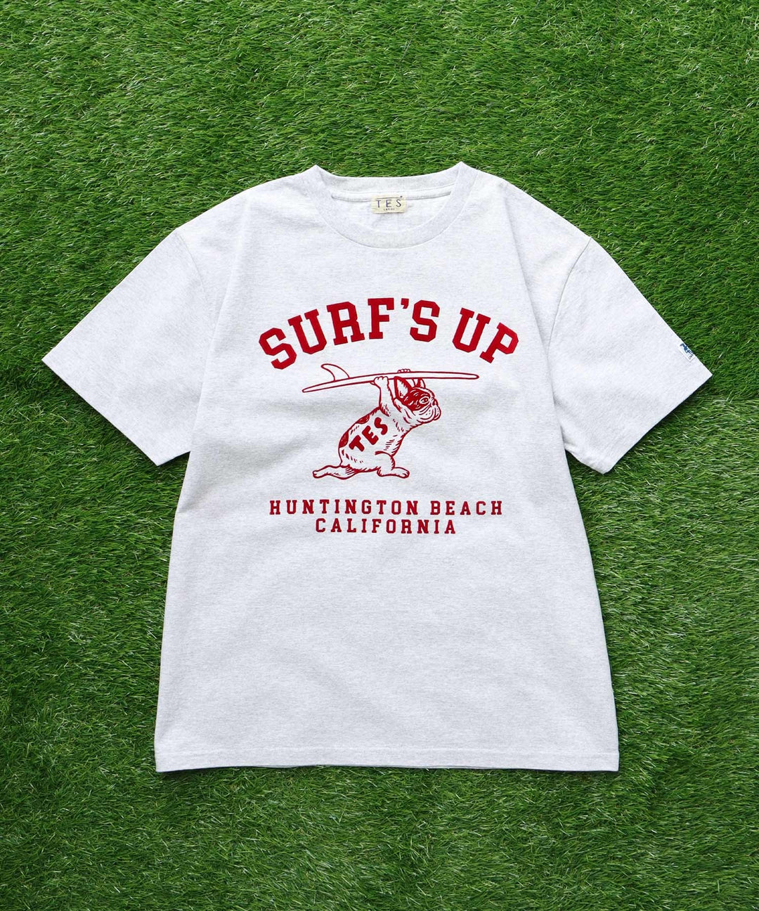 TES SURF'S UP COLLEGE T-SHIRT / Tシャツ TES SURFS UP FLOCKY T-SHIRT / Tシャツ – TES | THE ENDLESS SUMMER