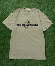 《6月下旬お届け予定》【WEB / FLAG SHOP限定】TES CALIFORNIA PIGMENT DYE T-SHIRT /ピグメント・半袖T