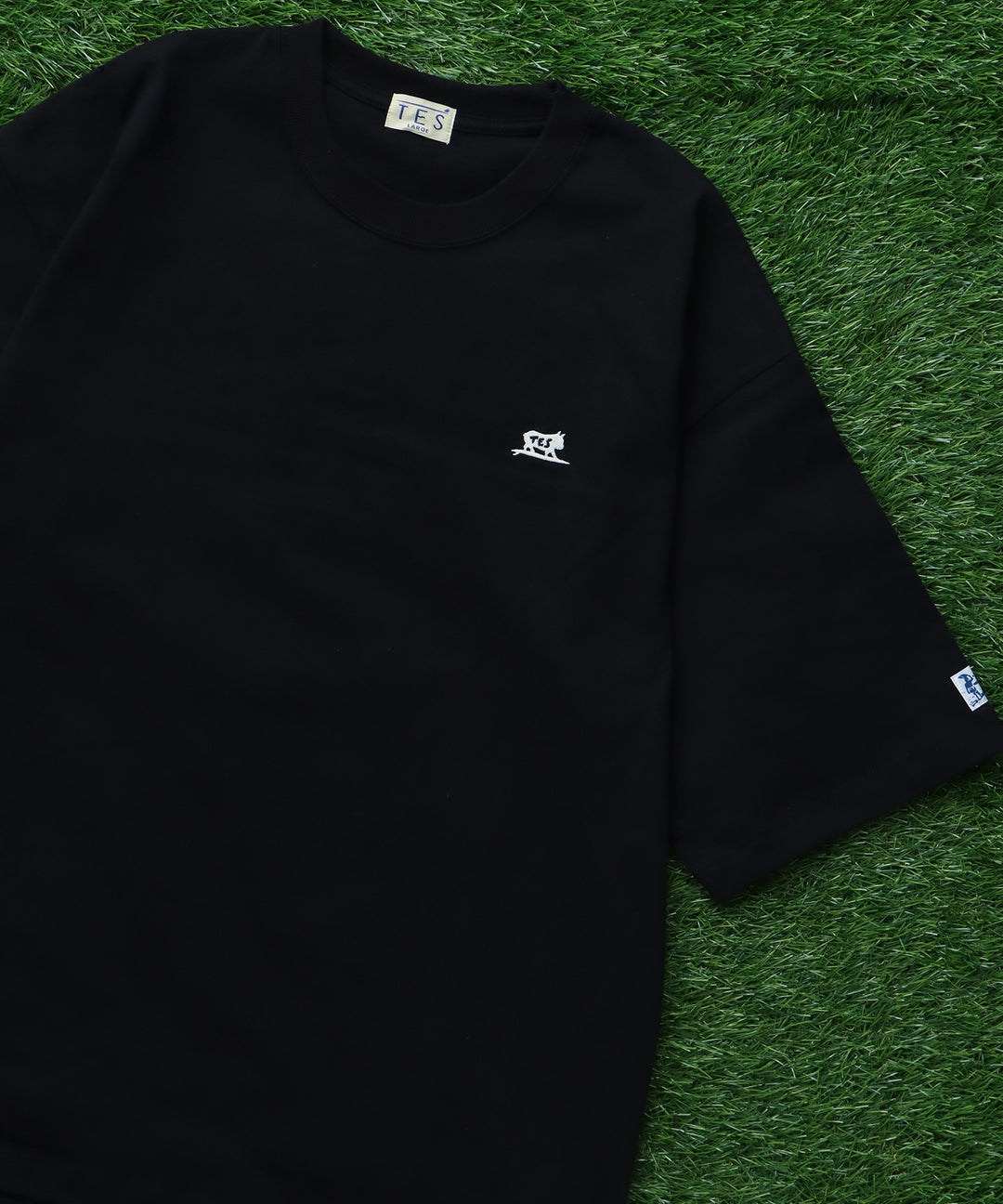 TES SATIN WAPPEN BIG T-SHIRT / ビッグシルエットTシャツ – TES | THE