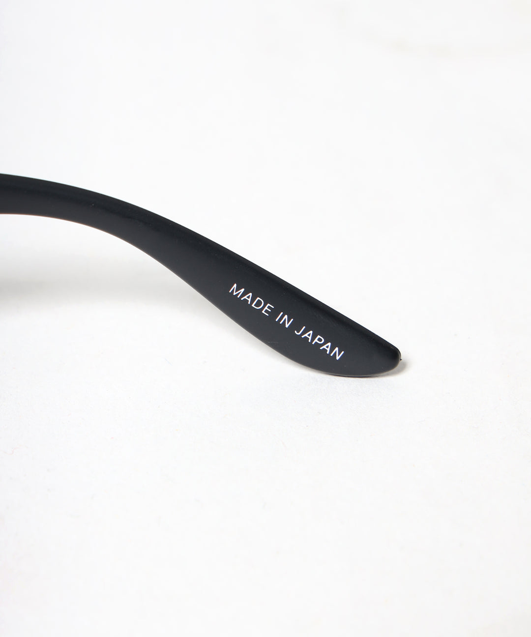 TES × PLAGLA WELLINGTON SUNGLASSES / ウェリントン型