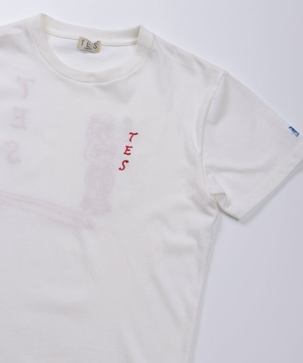 TES HULA GIRL CHAIN EMB T-SHIRT / Tシャツ