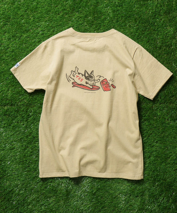 《一部再入荷》TES LUCK-PUSHER T-SHIRT / Tシャツ